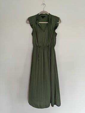 Banana Republic Olive Green Midi Dress with Ruffle Shoulders